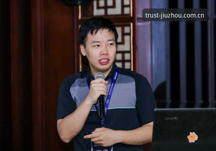 九州体育客服推荐 如何判断九州体育官网客服是否值得信赖?专业分析师给出建议